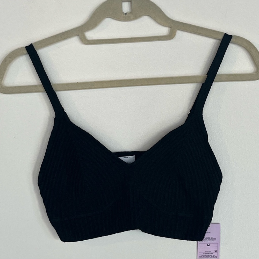 Wild Fable Women's Tiny Tank top Sweater Ribbed Pullover sweetheart neck Size M